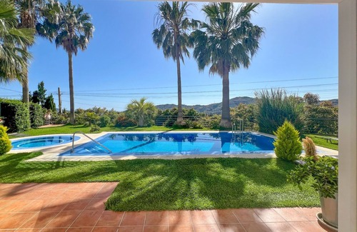 Canillas de Albaida Villa | Frigiliana Getaway: 3-Bedroom Villa with Private Pool and Stunning Views