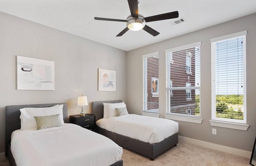 Frisco Apartment | Frisco Executive 2BD 2BA Apartment