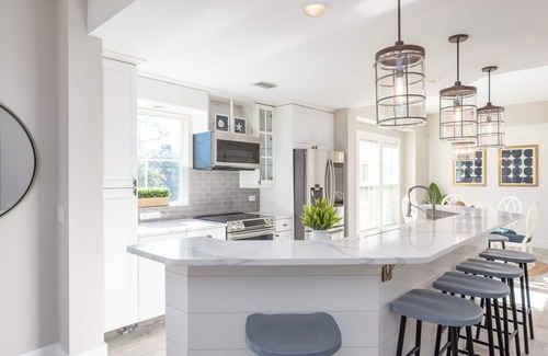 North Forest Beach Condo | From the Owners Seen on HGTV! Deluxe Beach Villa, Quick Beach Access!