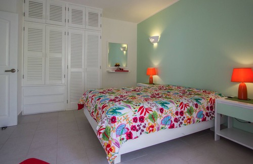 Dominicus Apartment | FRONT CARIBBEAN OCEAN , APARTMENT WITH GARDEN & POOLS & OCEAN ENTRYS