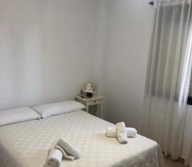 Atlanterra Apartment | FRONTAL EN JARDINES DE ZAHARA 3 Dorm y 2 Baños