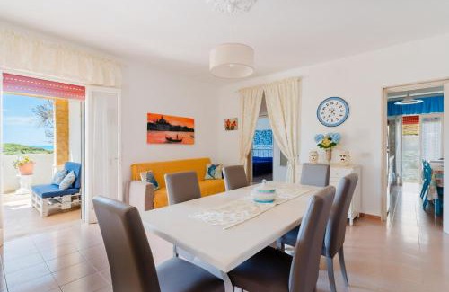 Punta Prosciutto Villa | Fronte Mare Villa Raffaele