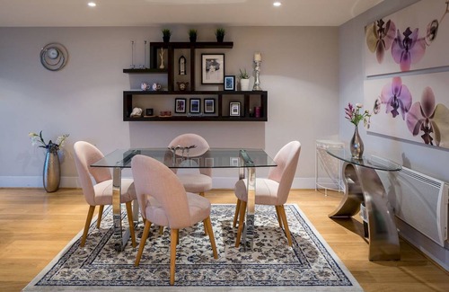Vauxhall Apartment | Full river view 3-bedroom very large flat