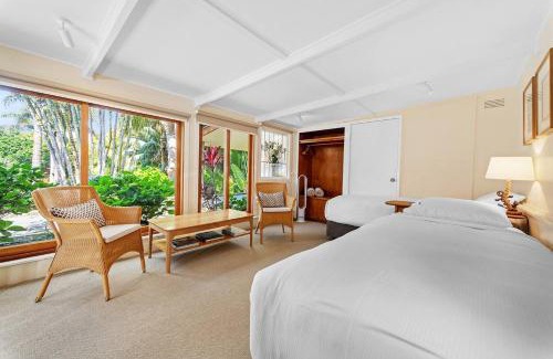 Byron Bay House | Fuller Holidays - Belongil Beachside Cottage