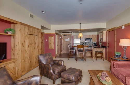 Victor Cabin | Fully appointed suite within Teton Springs Lodge includes Resort Amenities