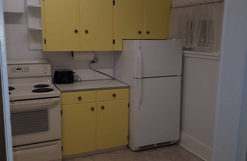 Milk River House | Fully equipped two bedroom house close to Writing on Stone Park