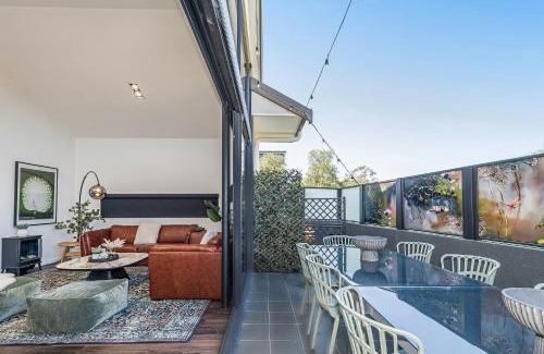 Leederville Apartment | Fun for Families Location, Cinema, Games, Wifi