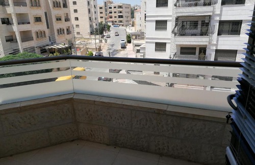 Al Jubeiha Apartment | Furnished apartment
