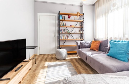 Esentepe Apartment | Furnished Cozy Flat Near Metrocity in Sisli