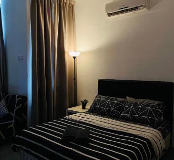 Damansara Perdana Apartment | Furr Empire Damansara studio free netflix wifi