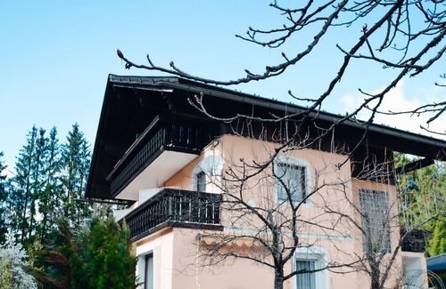 Notsch Apartment | Gästehaus Mikosch - Dreibettzimmer, Dusche, WC, Nichtraucher