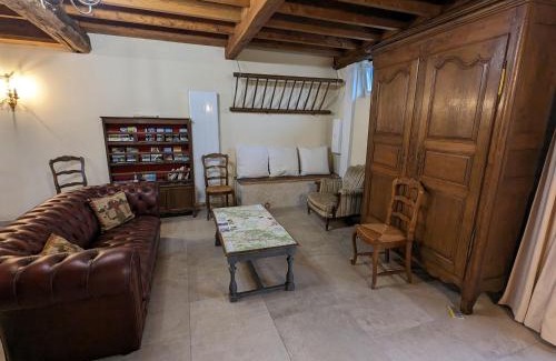 Sigloy House | Gîte chaleureux avec jardin, accueil chevaux, proche Loire à Vélo et sites historiques - FR-1-590-415
