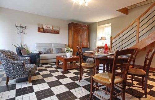 Antoigny House | Gîte charmant et lumineux près de Bagnoles de l'Orne, jardin, cheminée, télétravail, WIFI inclus - FR-1-497-14