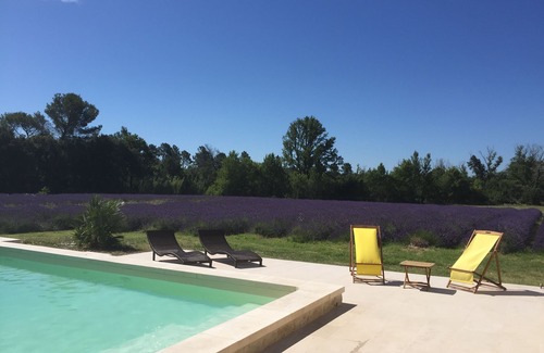 Solerieux House | Gîte in Mas provençal