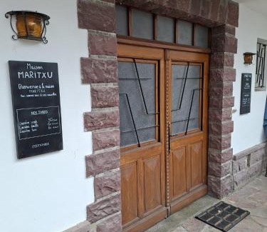Saint-Etienne-de-Baigorry Bed & Breakfast | Gîte Restaurant chez Maritxu