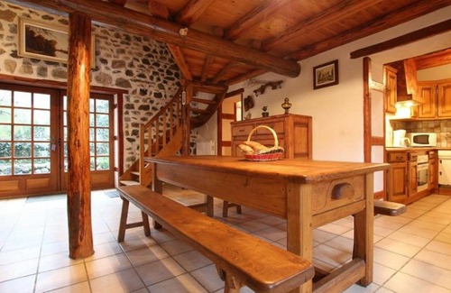 Saint-Julien-des-Chazes House | Gîte Saint-Julien-des-Chazes, 4 pièces, 8 personnes - FR-1-582-25