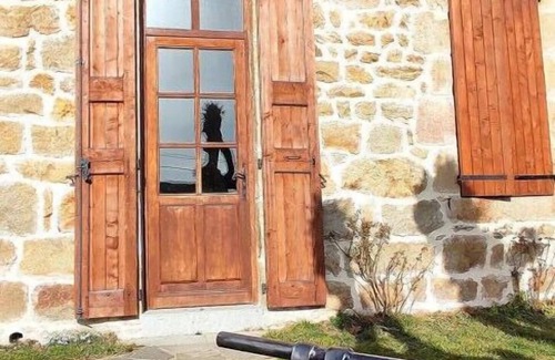Laval-Atger House | Gîtes de France in Tresbos