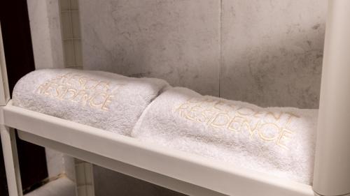 Garden City Apartment | G-1811 Two-Bedroom By Crescent Residence - Central