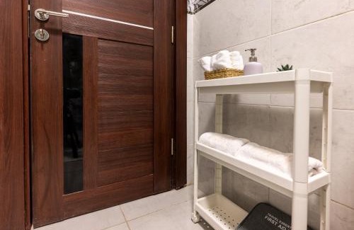 Garden City Apartment | G-1811 Two-Bedroom By Crescent Residence - Central