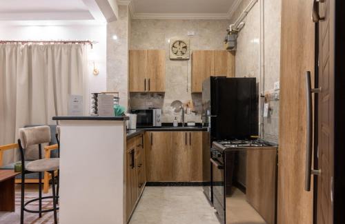 Garden City Apartment | G-1811 Two-Bedroom By Crescent Residence - Central