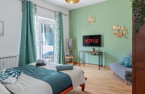 Monte Sacro Apartment | G&G Green Garden - Appartamento con Ampio Terrazzo esterno By followgreenhouserome