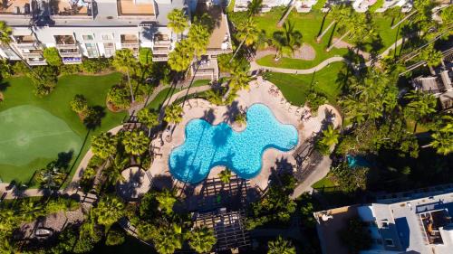Townsite House | G7 - Cozy Beach Cottage