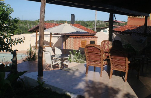 Puerto Ayora House | GALAPAGOS SHANGRI-LA! 2 HOUSES S Sleeps 10 W/POOL NEAR BEACH Tour Assistance!