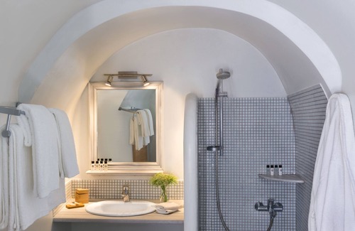 Firostefani Hotel | Galini Hotel