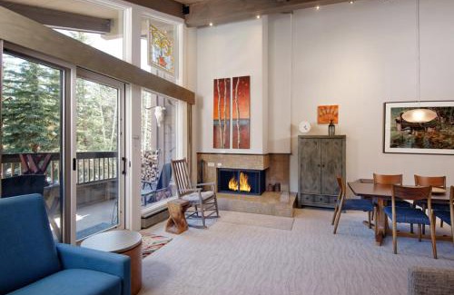 Aspen House | Gant Unit K301, A resort condo w/fireplace, upgraded kitchen, A/C, views from every room