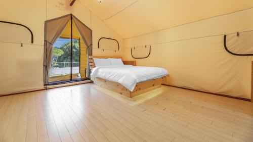 Gapyeong House | Gapyeong Cheongchun Glamping & Caravan