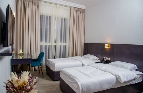 Naif Hotel | Garden City Hotel
