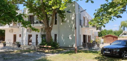 Balatonmariafurdo Bed & Breakfast | Garden Club Panzió