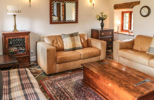 Kirkby Stephen Cottage | GARDEN COTTAGE, character holiday cottage in Ravenstonedale