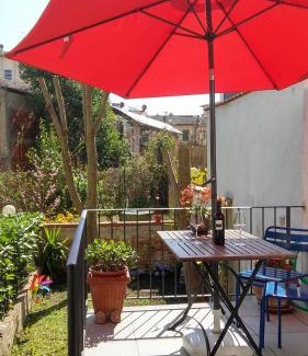 Isolotto Apartment | Garden in Florence