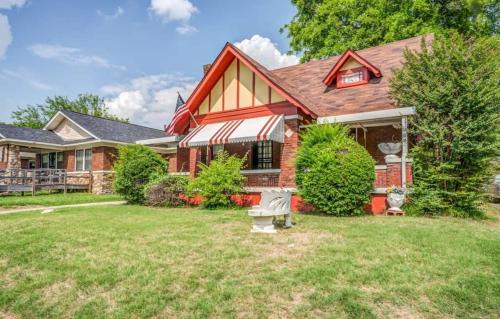 Vollintine-Evergreen House | Garland Haven Hideaway Unit A