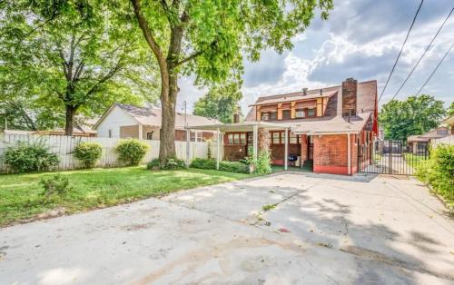 Vollintine-Evergreen House | Garland Haven Hideaway Unit A