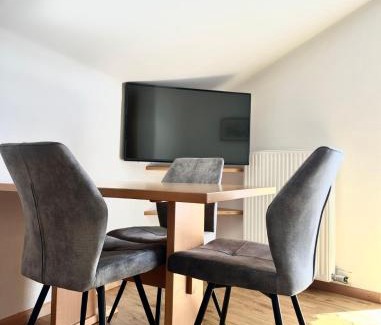 Tirolo House | Garni Hotel Dorothea