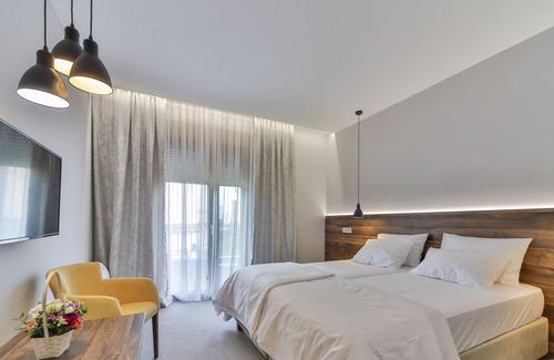 Dubovica Hotel | Garni Hotel Vladimir