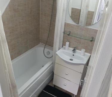 Petrosani Apartment | Garsoniera Samoilă