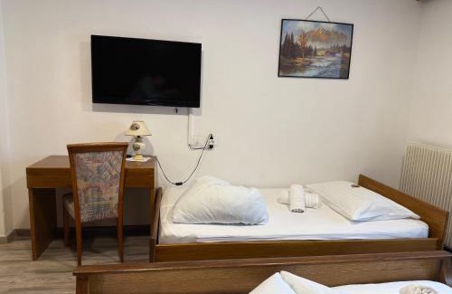 Varna Hotel | Gasthof Goldenes Lamm