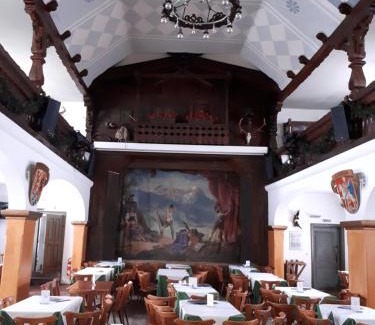 Garmisch-Partenkirchen House | Gasthof zum Rassen