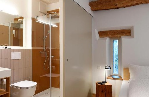 Erschwil Hotel | Gasthof zum weissen Rössli