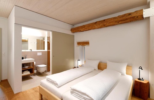 Erschwil Hotel | Gasthof zum weissen Rössli