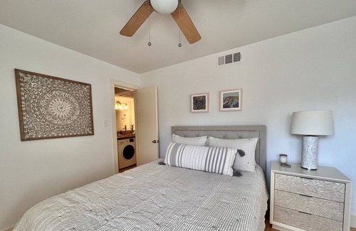 Mueller Condo | Gated 2 bed Condo near Mueller Lake Park!