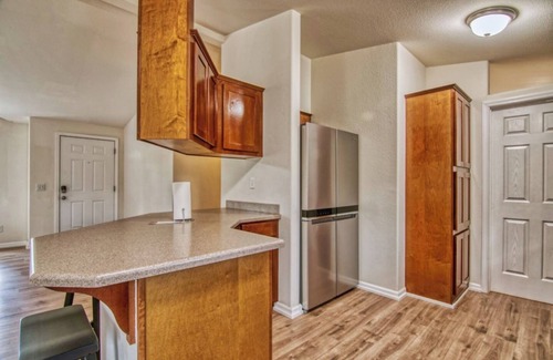 Groveland Apartment | Gateway Retreat at Pine Mountain Lake