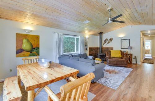 Groveland House | Gateway to Yosemite Group-Friendly Groveland Home