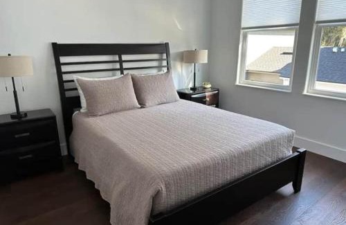 Gainesville House | Gator Grove - Queen Ann Grey - New Build!