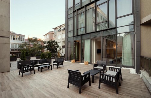 Mecidiyekoy Hotel | Gatto Suites&Residence