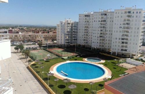 Valdelagrana Apartment | GATU Magavi Playa parking piscinas terraza "preferente para mayores de 21 años y familias"