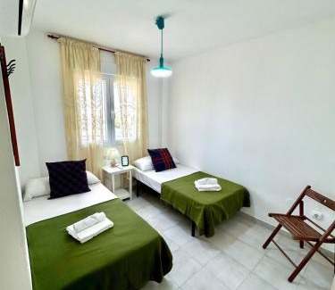 Valdelagrana Apartment | GATU Magavi Playa parking piscinas terraza "preferente para mayores de 21 años y familias"